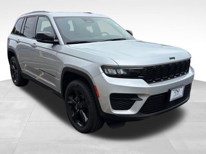 Used 2023 Jeep Grand Cherokee Altitude