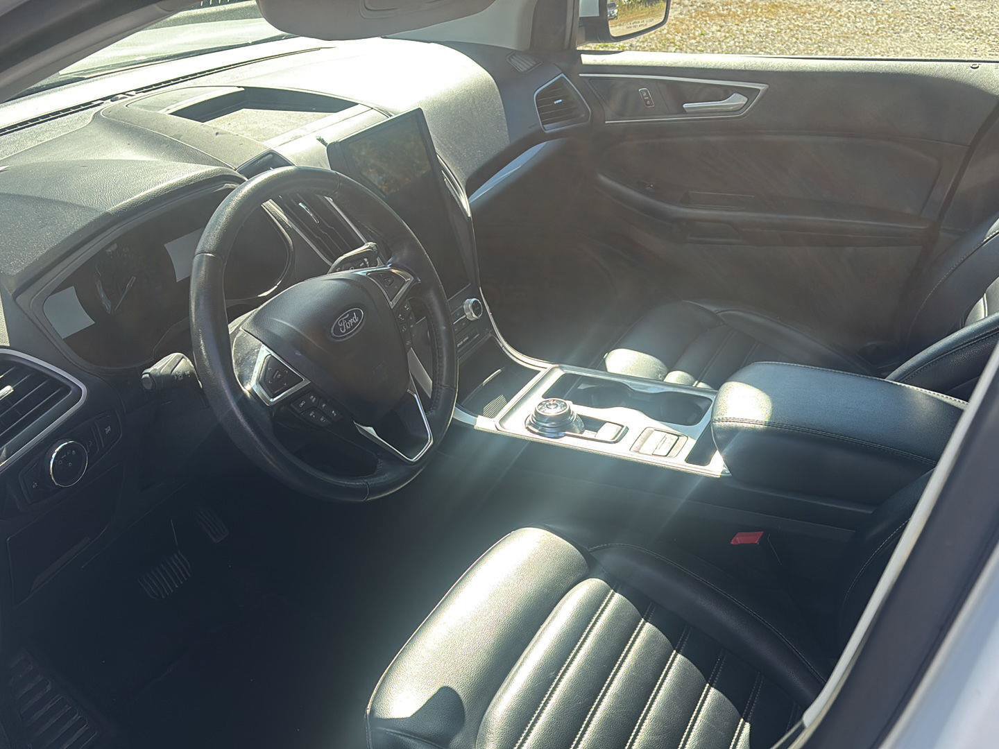 Used 2024 Ford Edge SEL AWD/4WD image 7