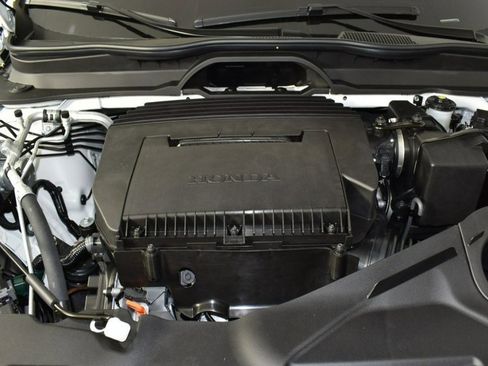 New 2025 Honda Pilot EX-L image 10