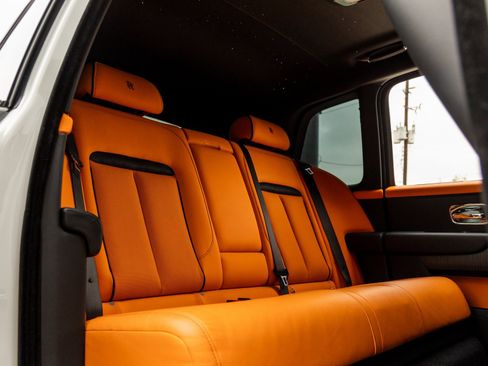 Used 2022 Rolls-Royce Cullinan image 42