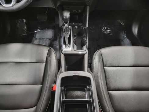 Used 2023 Chevrolet TrailBlazer ACTIV w/ Convenience Package image 17