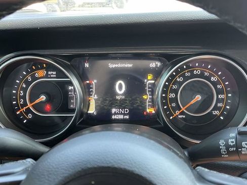 Used 2022 Jeep Wrangler Unlimited Sport AWD/4WD image 32