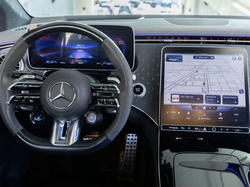 Used 2023 Mercedes-Benz EQE AMG 4MATIC Sedan image 18