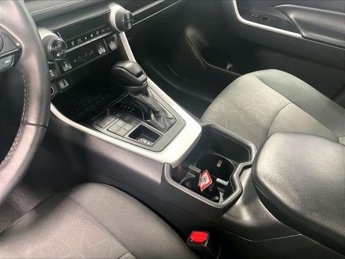 Used 2024 Toyota RAV4 XLE w/ Weather Package AWD/4WD image 20
