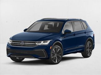 Used 2022 Volkswagen Tiguan SE image 1