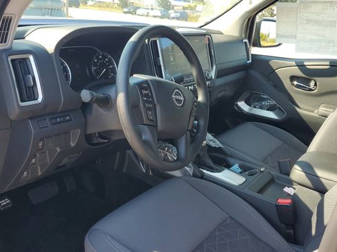 New 2026 Nissan Frontier SV w/ Tow Package image 8