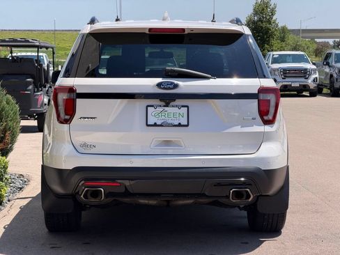 Used 2016 Ford Explorer Sport w/ Equipment Group 401A AWD/4WD image 6