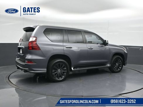 Used 2022 Lexus GX 460 Premium AWD/4WD image 2