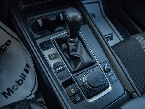 Used 2025 MAZDA CX-50 AWD 2.5 S w/ Preferred Package image 19