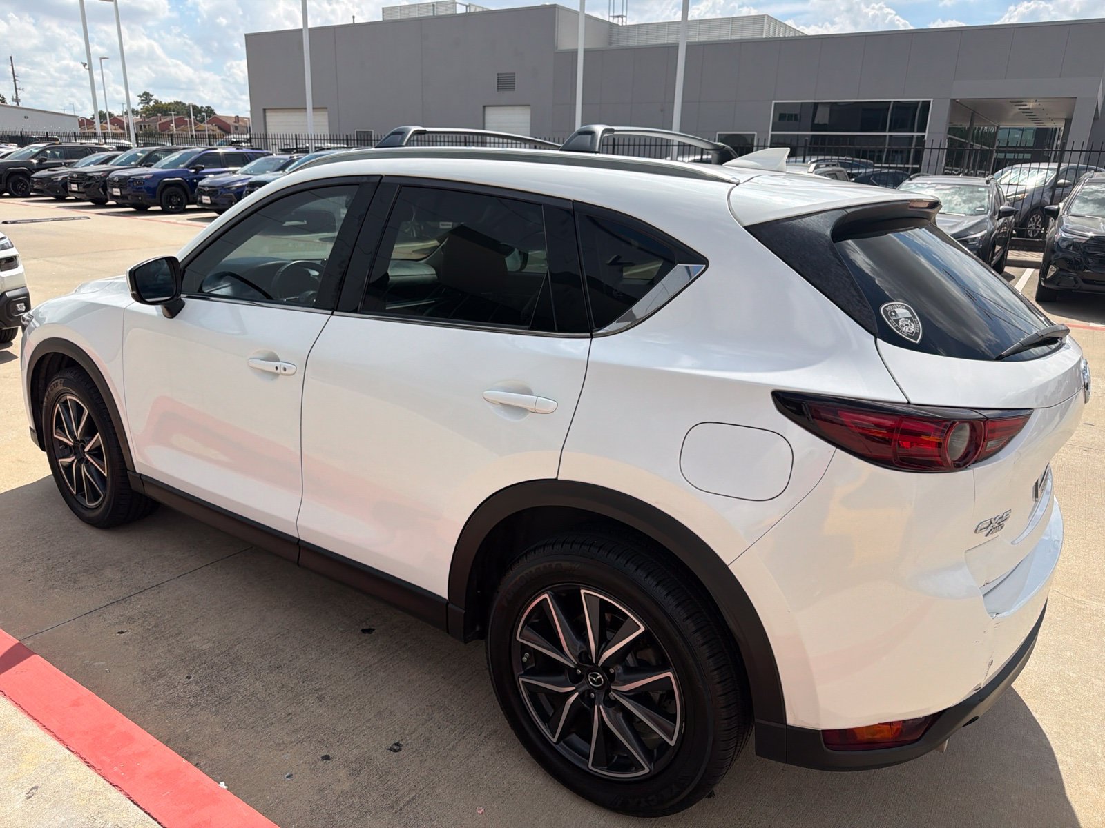 Used 2018 MAZDA CX-5 Grand Touring AWD/4WD image 2