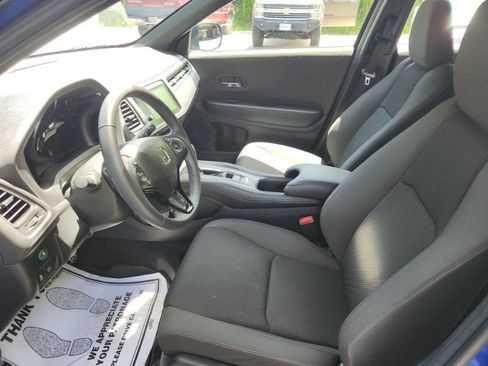 Used 2020 Honda HR-V Sport image 7