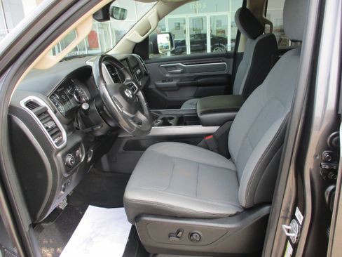 Used 2020 RAM 1500 Lone Star RWD image 4
