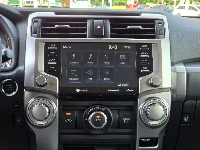 Used 2024 Toyota 4Runner SR5 Premium w/ Moonroof Package AWD/4WD image 28