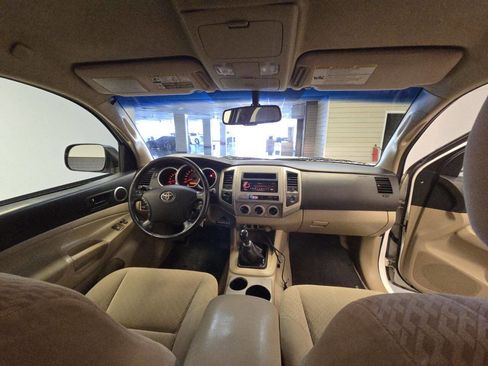 Used 2009 Toyota Tacoma 4x4 Access Cab image 9
