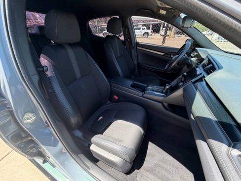Used 2020 Honda Civic Sport image 10