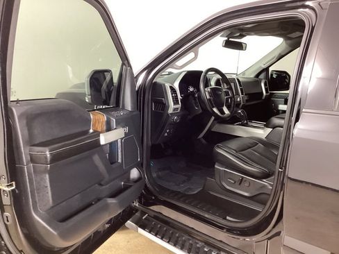 Certified 2019 Ford F150 Lariat w/ Equipment Group 502A Luxury AWD/4WD image 11