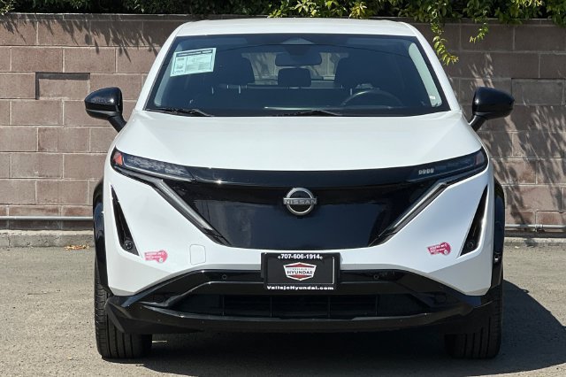 Used 2024 Nissan Ariya FWD image 11