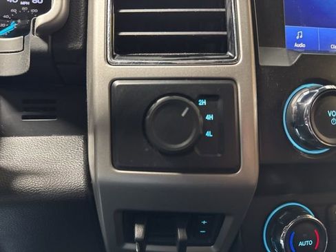 Used 2020 Ford F250 Lariat image 13