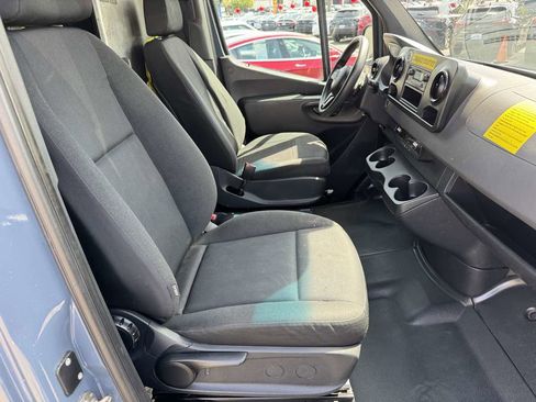 Used 2019 Mercedes-Benz Sprinter 170 image 20