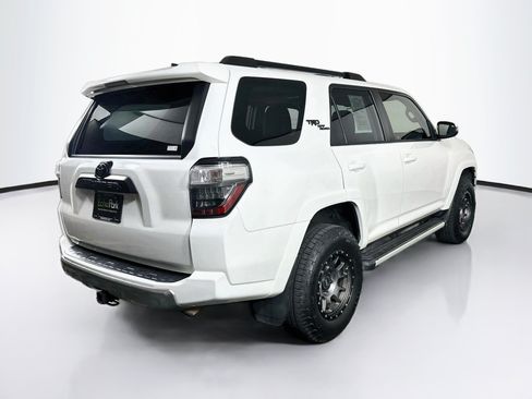 Used 2019 Toyota 4Runner TRD Off-Road Premium AWD/4WD image 9