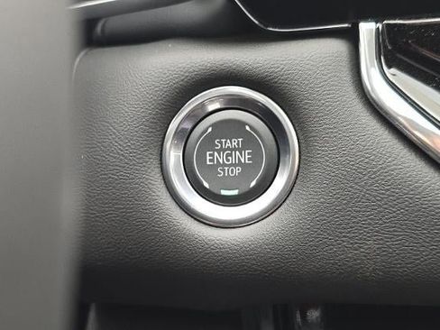 New 2026 GMC Canyon Elevation w/ Convenience Package image 24