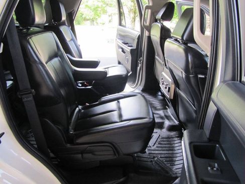Used 2022 Ford Expedition XLT RWD image 21