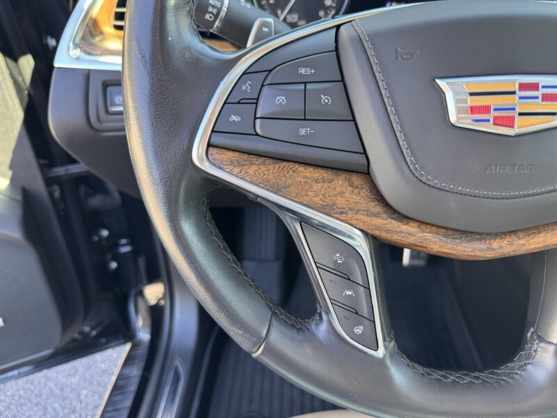 Used 2021 Cadillac XT5 Sportv w/ Platinum Package AWD/4WD image 20