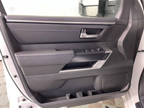 New 2025 Toyota Tundra Platinum image 17