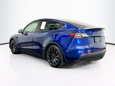 Used 2023 Tesla Model Y Performance image 5