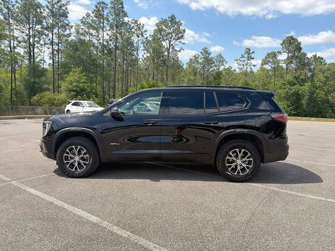 Used 2025 GMC Acadia AT4 w/ LPO, Floor Liner Package AWD/4WD image 6