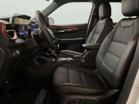 Used 2025 Chevrolet TrailBlazer RS w/ Convenience Package image 56