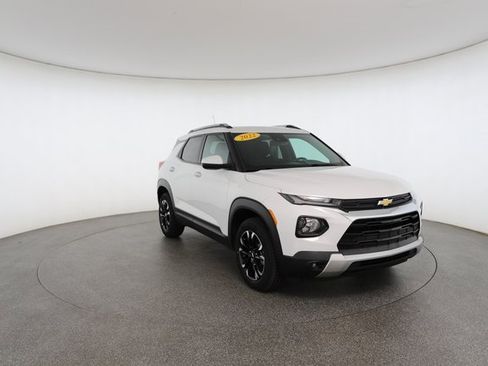 Used 2022 Chevrolet TrailBlazer LT w/ Convenience Package image 28