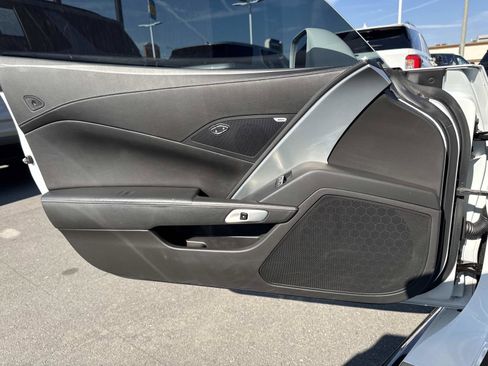 Used 2019 Chevrolet Corvette Z06 image 18