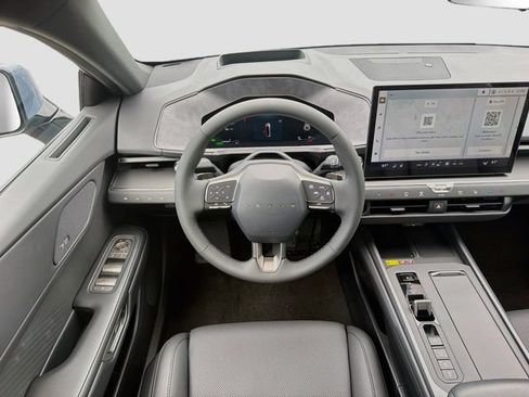New 2026 Lexus ES 350h AWD w/ Cold Area Package image 16