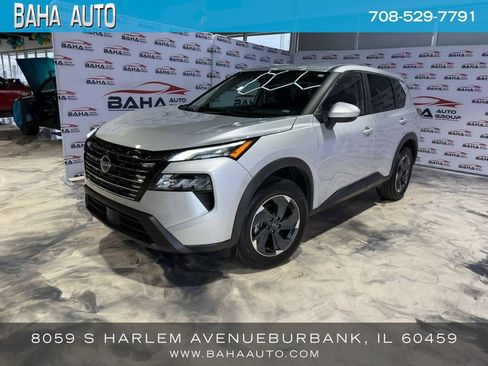 Used 2025 Nissan Rogue SV image 1