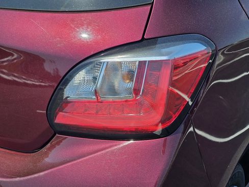 Used 2021 Mitsubishi Mirage ES FWD image 9