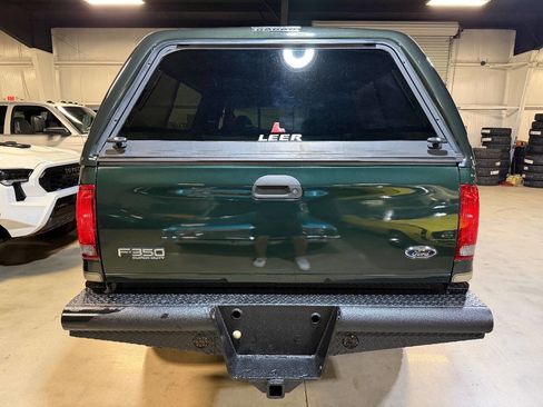 Used 2001 Ford F350 Lariat image 16