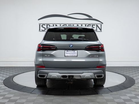 Used 2025 BMW X5 xDrive50e w/ Executive Package image 6