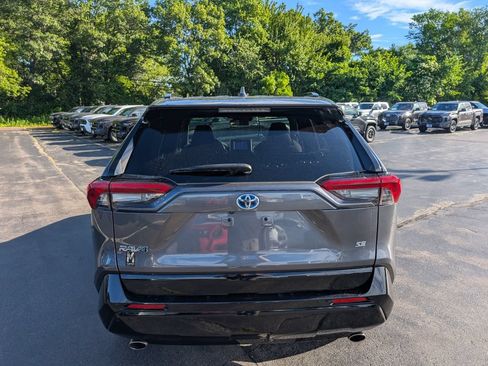 Used 2023 Toyota RAV4 SE AWD/4WD image 6