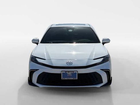 Used 2025 Toyota Camry SE w/ Multimedia Upgrade Package FWD image 8