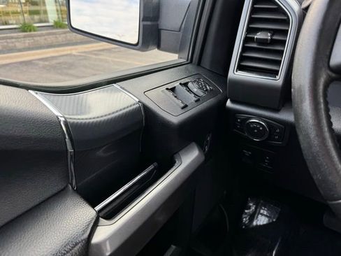 Certified 2019 Ford F150 XLT w/ Equipment Group 302A Luxury AWD/4WD image 32