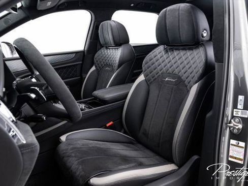 Used 2021 Bentley Bentayga Speed AWD/4WD image 29