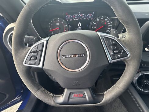 Used 2019 Chevrolet Camaro SS image 9