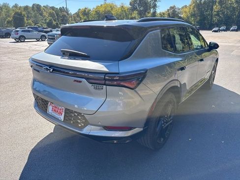 Used 2024 Chevrolet Equinox EV RS image 5