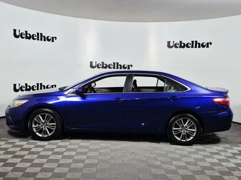 Used 2015 Toyota Camry SE FWD image 4