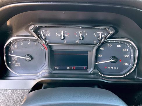Used 2020 GMC Sierra 1500 SLT image 26