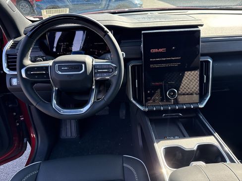 New 2026 GMC Acadia Denali w/ Super Cruise Package image 17