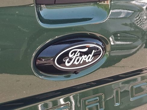Used 2025 Ford Maverick Lariat w/ Black Appearance Package AWD/4WD image 30