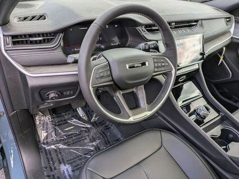 New 2026 Jeep Grand Cherokee L Limited AWD/4WD image 10
