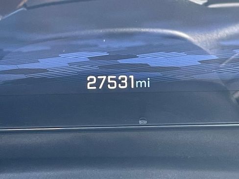 Used 2025 Chevrolet Equinox LT AWD/4WD image 23
